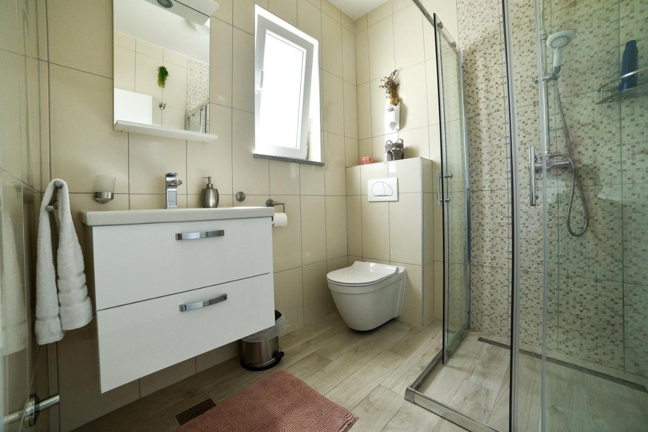 Holiday Home Mb Ražanj Exterior foto