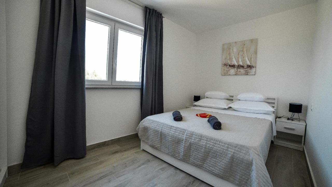 Holiday Home Mb Ražanj Exterior foto
